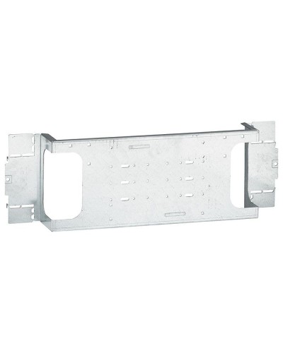 Пластина монтажная Legrand 020617 в Курске Аксессуары для стоек и шкафов Pintop.ru